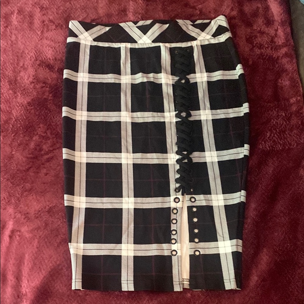 Torrid Black and White Embellished Pencil Skirt